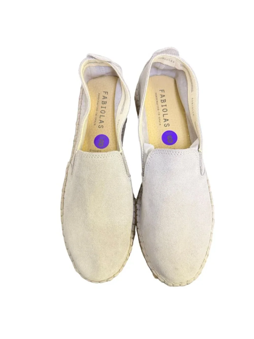 Fabiolas Light Gray Suede Espadrilles Slip-On Size 8